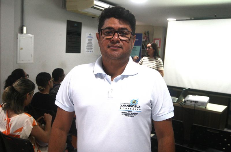 Curso e Capacitação na sala de Empreendedor