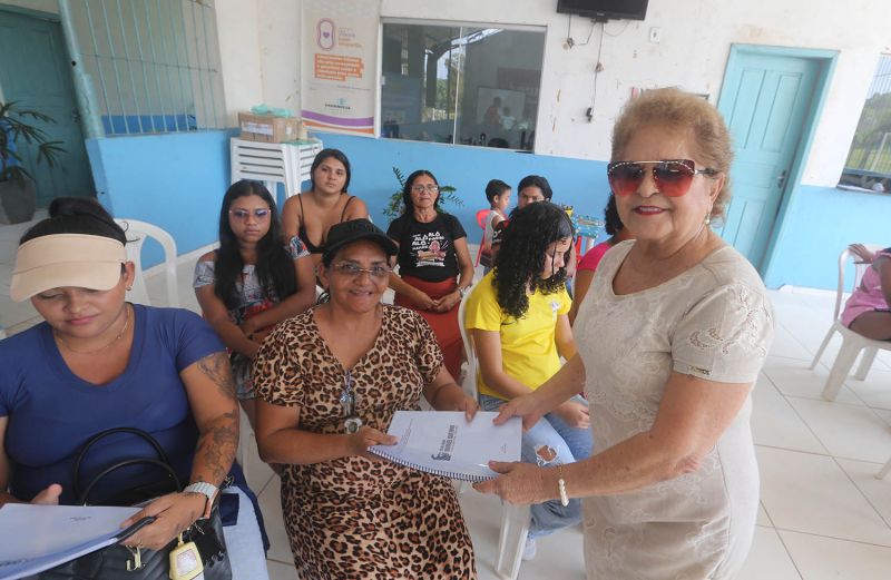 Inicio do curso de Biojoias no CRAS Santana do Aurá