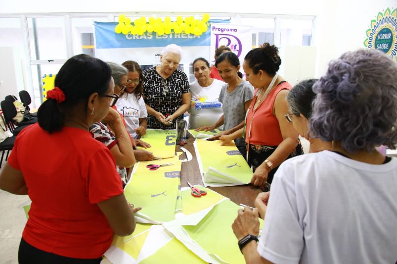 Curso de corte e costura no CRAS Estrela Ananin
