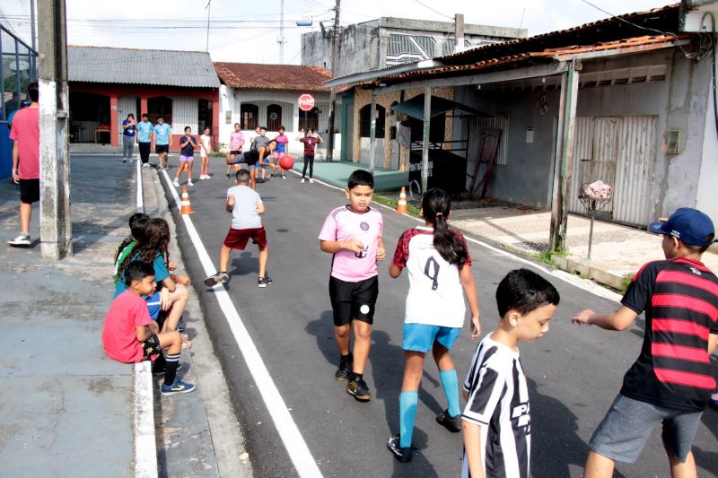 Caravana do Esporte na 2ª Parada na quadra do conjunto Sabiá no 40 Hs