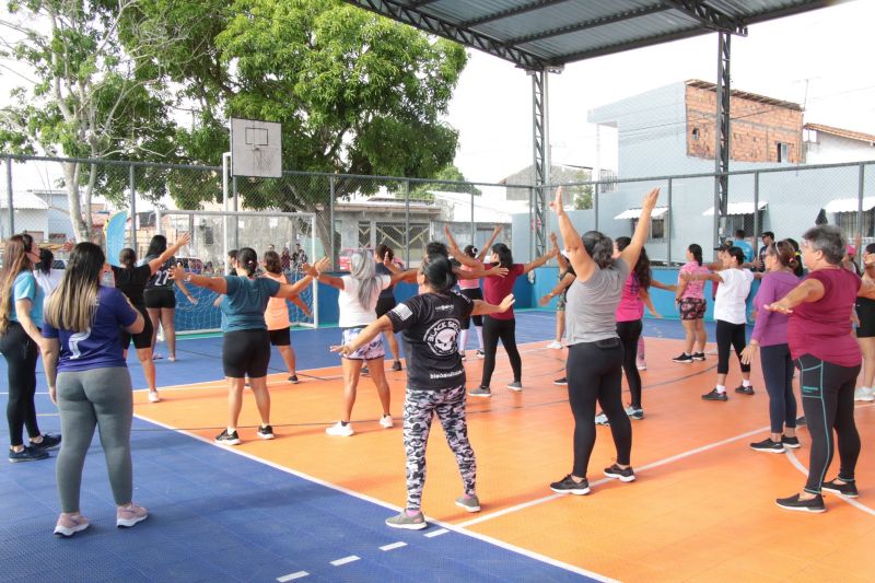 Caravana do Esporte na 2ª Parada na quadra do conjunto Sabiá no 40 Hs