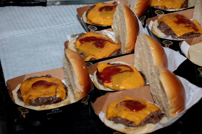 Feira do Artesanato com Festival do Hambúrguer