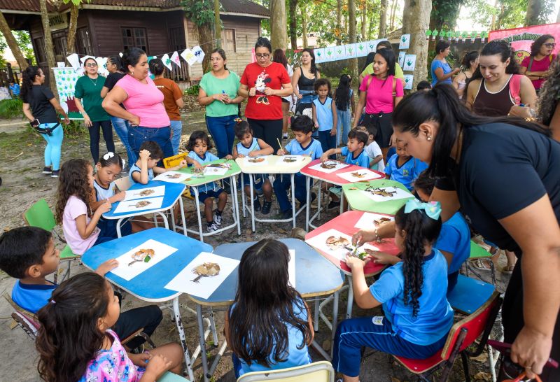 Atividades alusiva ao Dia da Árvore no parque Seringal