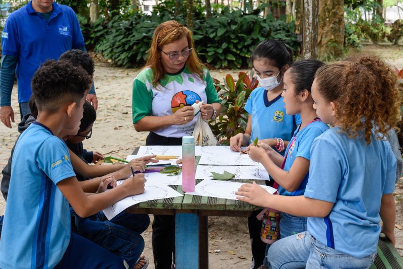 Atividades alusiva ao Dia da Árvore no parque Seringal