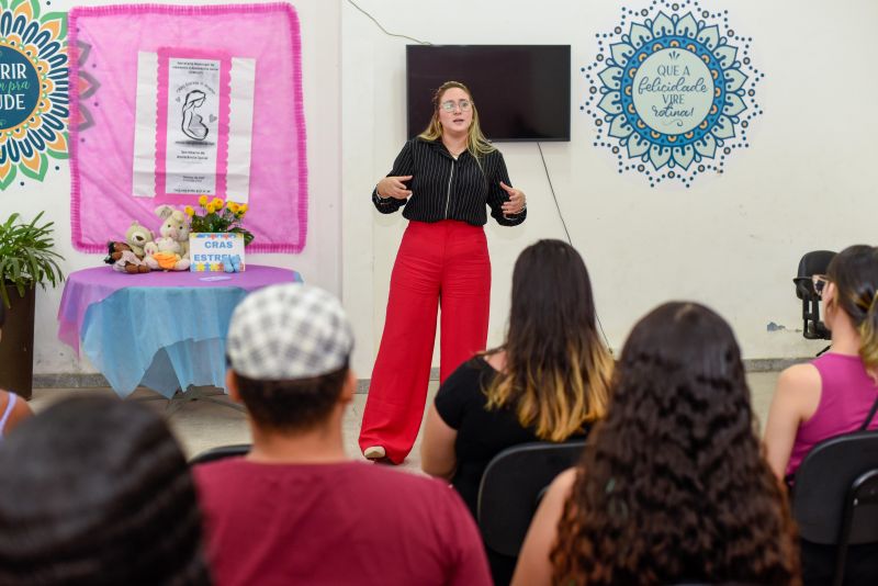 Ação sobre planejamento familiar no CRAS Estrela Ananin
