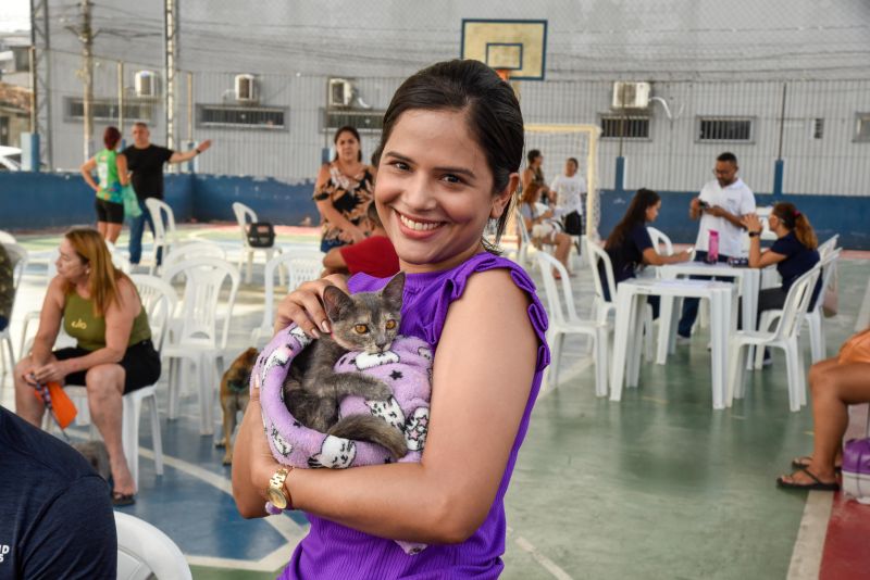Programa Vet Ananin na Praça São Francisco de Assis na Cidade Nova Il