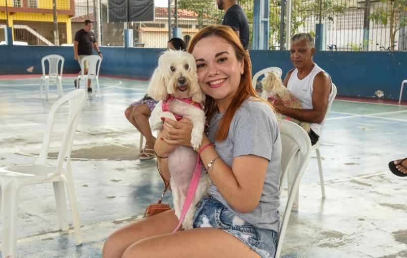 Programa Vet Ananin na Praça São Francisco de Assis na Cidade Nova Il