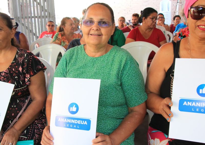 Entrega de Títulos de Propriedade na comunidade São Francisco no Coqueiro