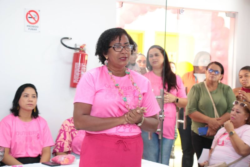 Ação em alusão ao Outubro Rosa