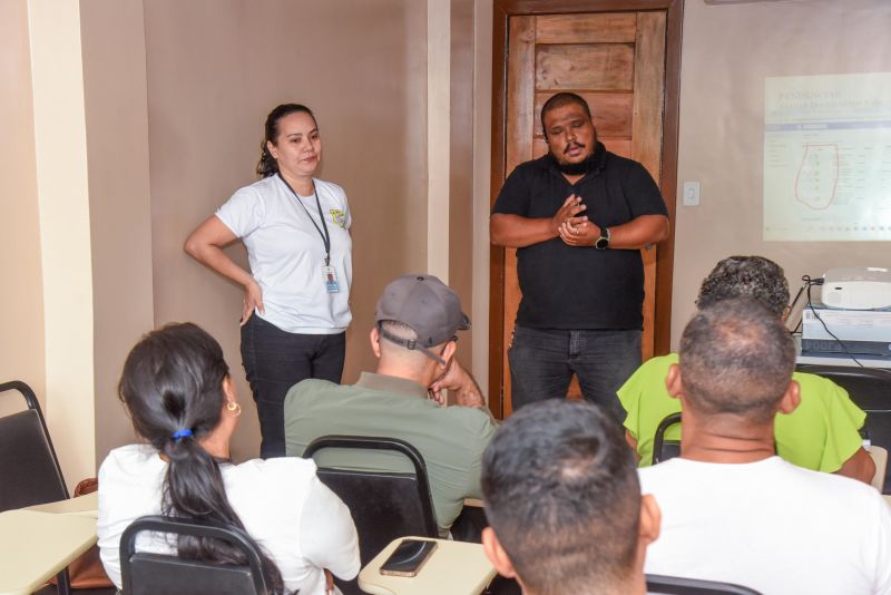 Emissão de carteira de saúde na Casa do Açaí