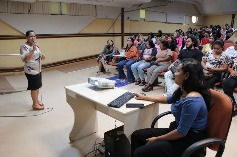 Capacita Suas e entrega de prêmios no auditório Unama BR