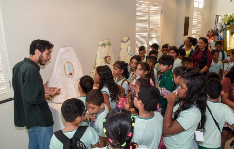 Visita guiada no parque Vila Maguary dos alunos da escola Gregório de Almeida Brito