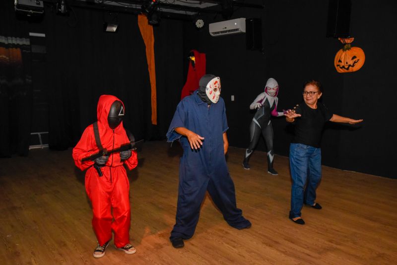 Halloween no Céu das Artes