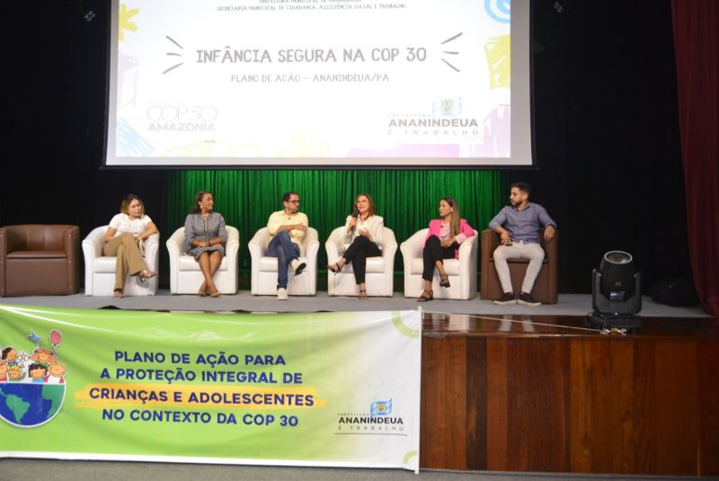 Lançamento do plano de Ação de Proteção da Criança e do Adolescente do Município de Ananindeua, durante a COP no teatro municipal de Ananindeua