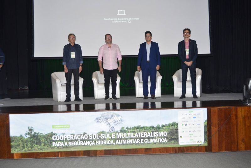 Fórum Internacional Pré-COP 30 no Teatro Municipal