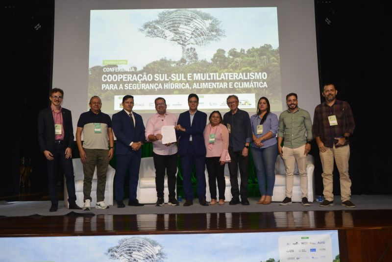 Fórum Internacional Pré-COP 30 no Teatro Municipal