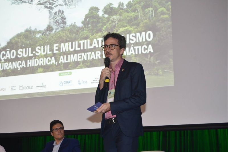 Fórum Internacional Pré-COP 30 no Teatro Municipal
