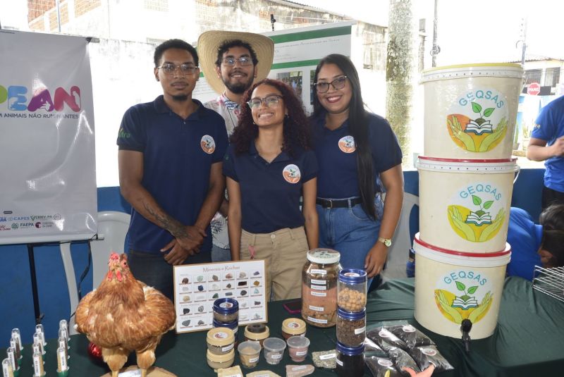 Feira de Agricultura Familiar e Povos Tradicionais no Rotary Club de Ananindeua