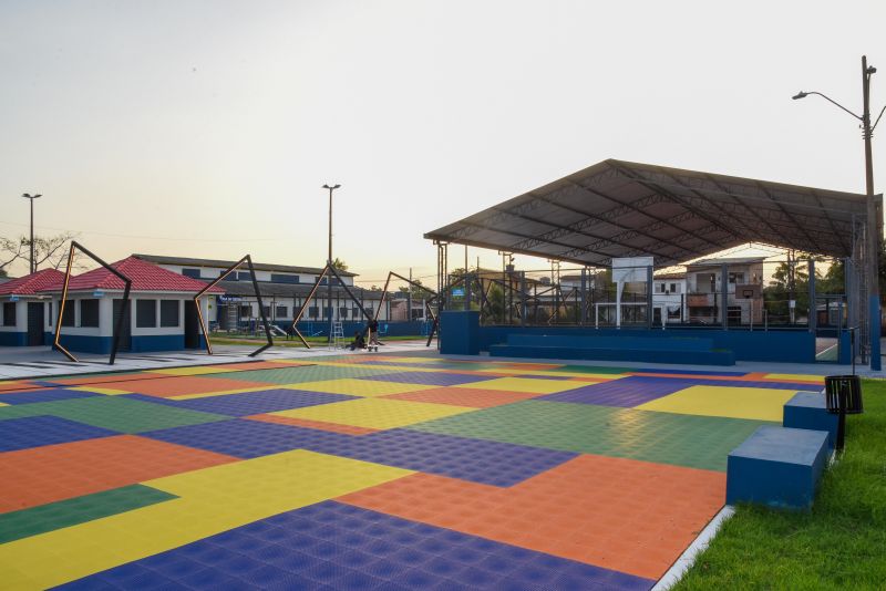 Praça Parque das Águas e Casa da Cultura em Águas Lindas