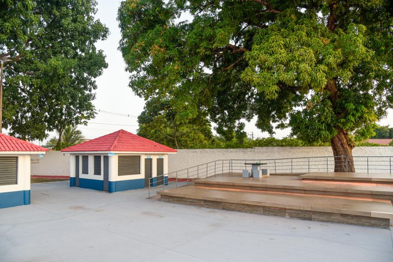 Praça Parque das Águas e Casa da Cultura em Águas Lindas
