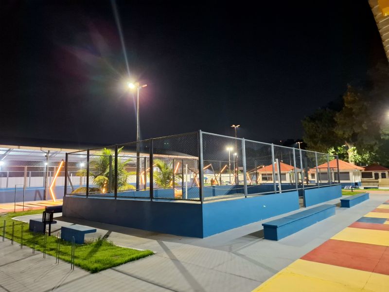 Praça Parque das Águas e Casa da Cultura em Águas Lindas