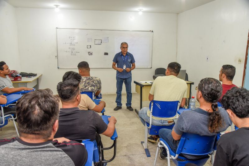 Curso Prático de pintura e de mecânica de refrigeração na CIP Ananindeua