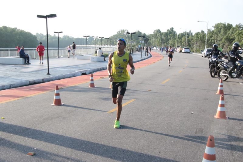Treinão de corrida na orla de Ananindeua