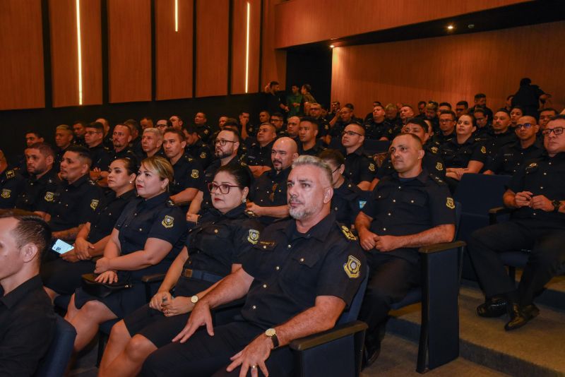 Aula Inaugural de capacitação do porte institucional no teatro Municipal