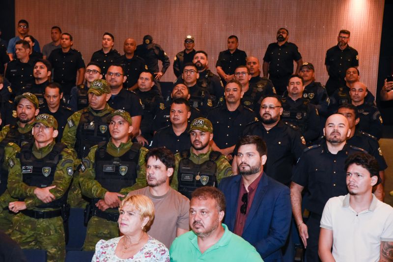 Aula Inaugural de capacitação do porte institucional no teatro Municipal