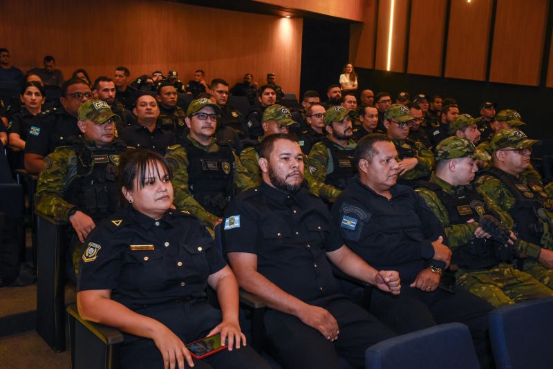 Aula Inaugural de capacitação do porte institucional no teatro Municipal