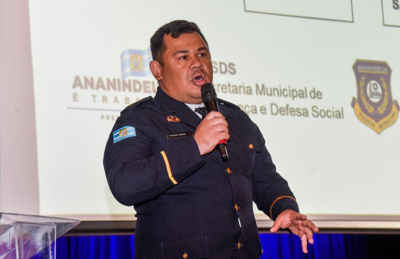 Aula Inaugural de capacitação do porte institucional no teatro Municipal