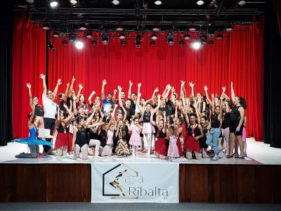 notícia: Casa Ribalta celebra conquistas internacionais em noite de dança, emoção e certificações em Ananindeua