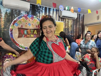 notícia: Festa Junina do CREAS I une tradição, alegria e luta por direitos
