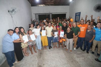 notícia: Programa 'Ananindeua Legal' beneficia mais de 160 famílias com títulos de propriedade no Levilândia