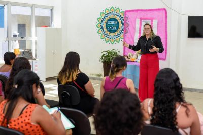 notícia: CRAS Estrela promove oficina de planejamento familiar para gestantes de Ananindeua