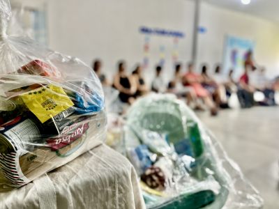 notícia: SEMCAT reforça a garantia de direitos com a entrega de benefícios eventuais