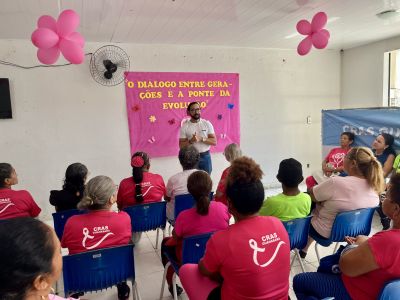 notícia: CRAS Guanabara promove encontro entre gerações com foco no fortalecimento de vínculos e na saúde da mulher