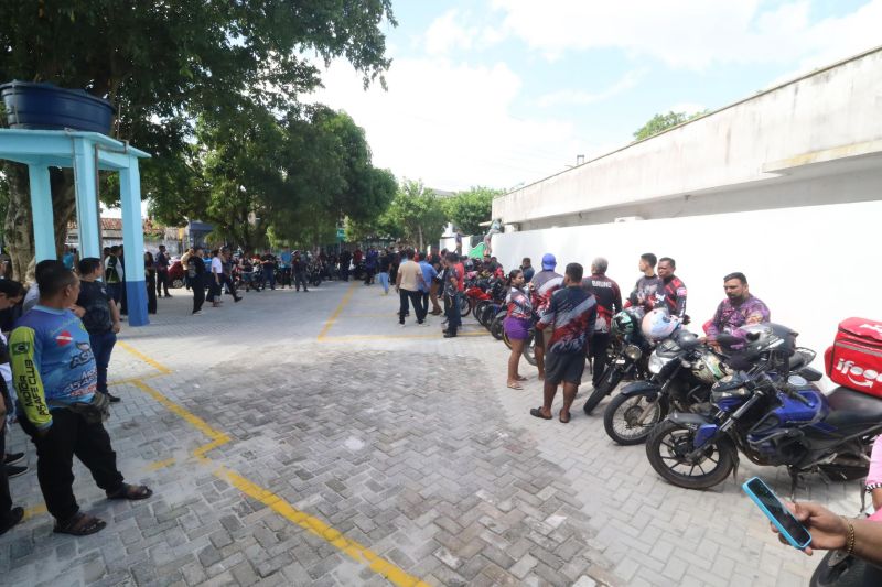Inauguração do Pit Stop na rua do Fio esquina com Av Nonato Sanova