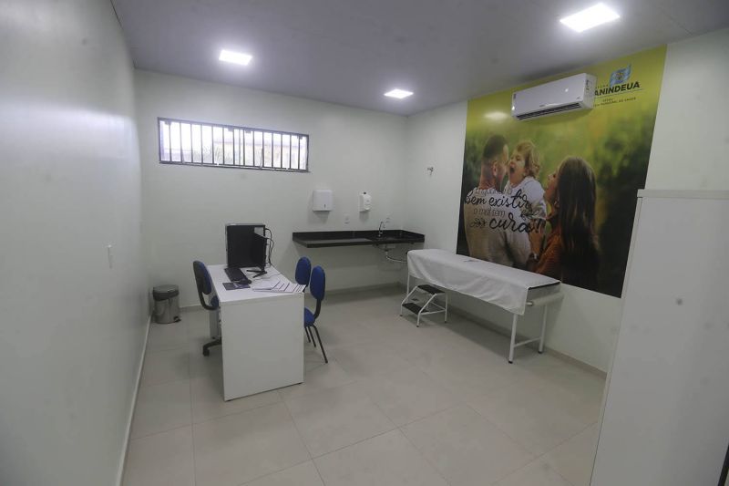 Imagens da Clinica Saúde da Família na comunidade Pedreirinha