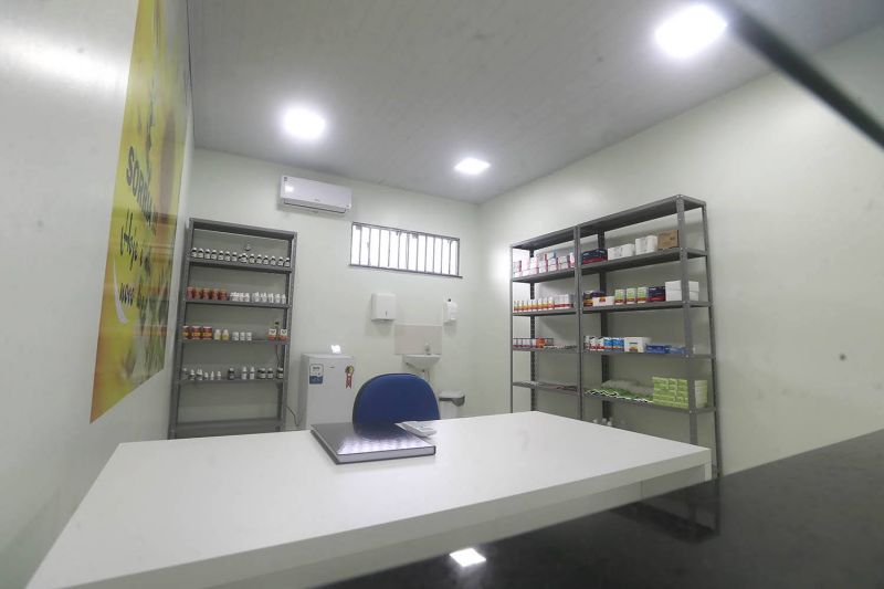 Imagens da Clinica Saúde da Família na comunidade Pedreirinha