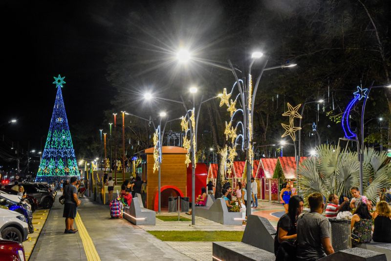imagens Natalinas do parque do 8 na Cidade Nova Vlll