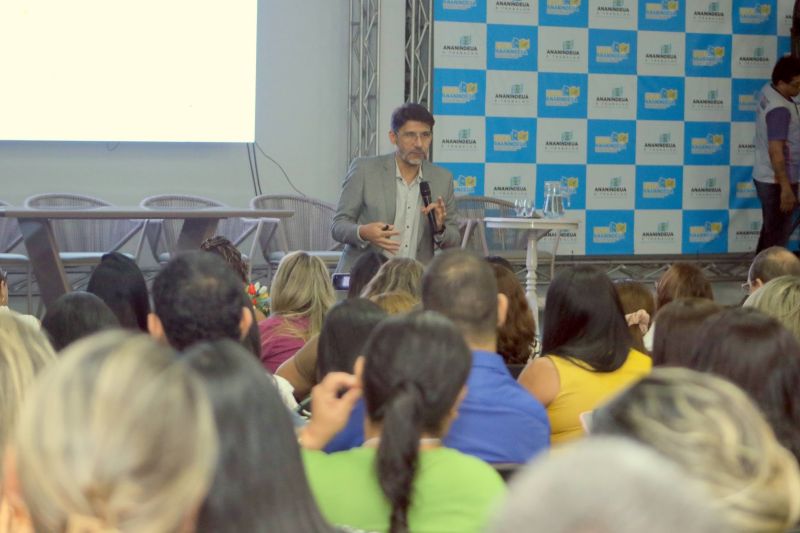 Certificação de Gestores da Educação no auditório da SEMED