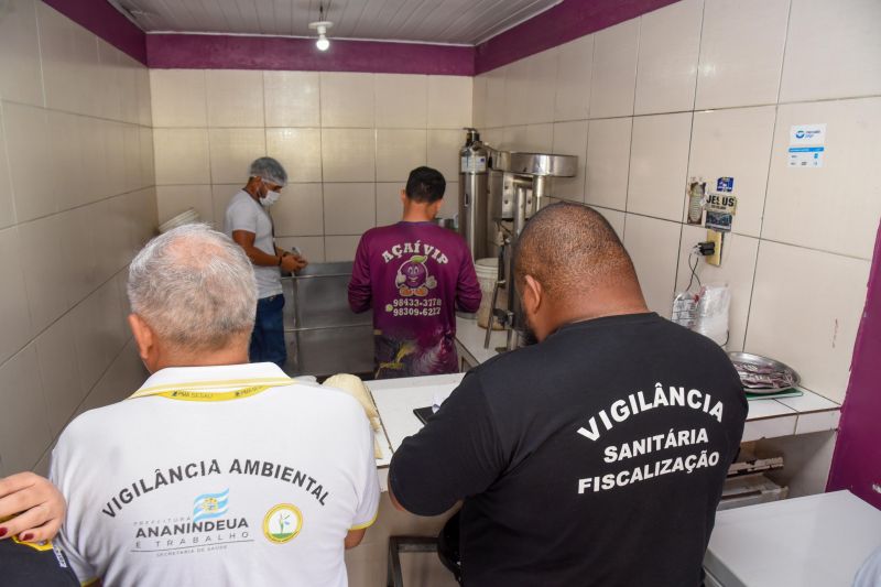 Vistoria da Vigilância em Saúde em Pontos de Açaí na Cidade Nova 6