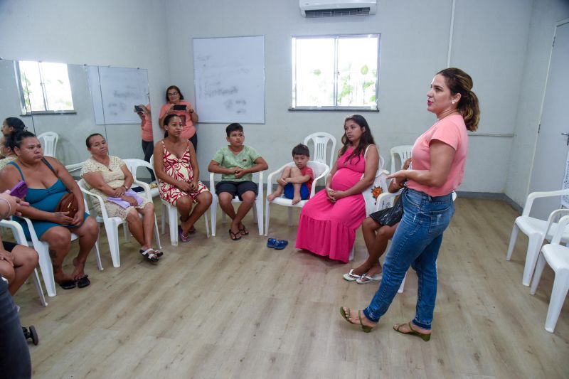 Entrega de Kits para Gestantes no CRAS 40 Horas