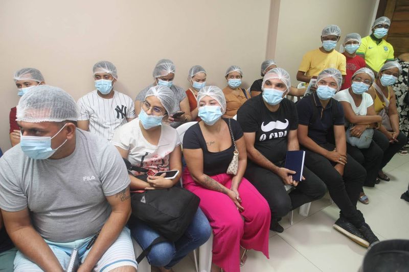 Curso batedores de açaí na Casa do Açaí