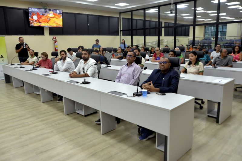 Entrega de CAF+ na câmara municipal de Ananindeua