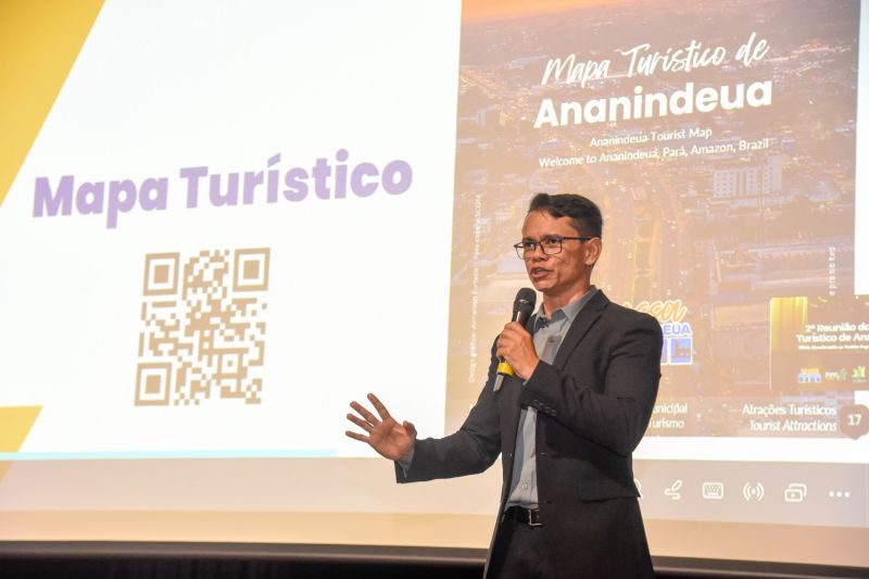 Trade de Turismo de Ananindeua no teatro municipal