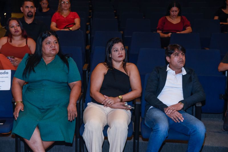 Trade de Turismo de Ananindeua no teatro municipal