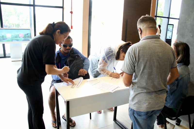 Oficina de Circo no teatro municipal de Ananindeua