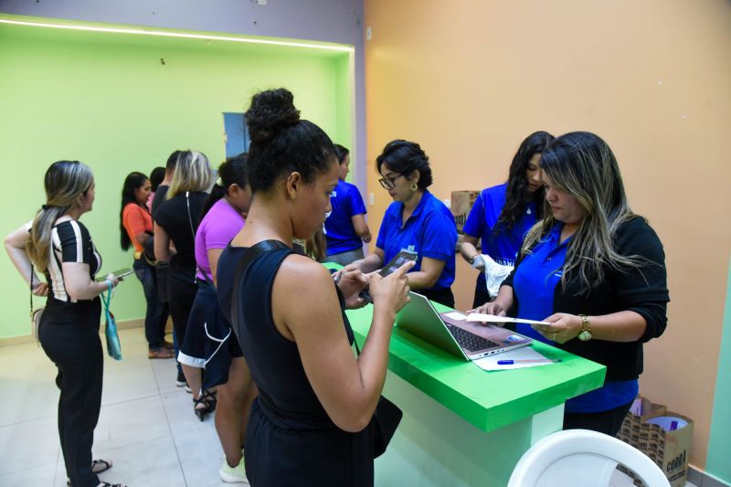 Entrega dos Kits da Corrida da Mulher